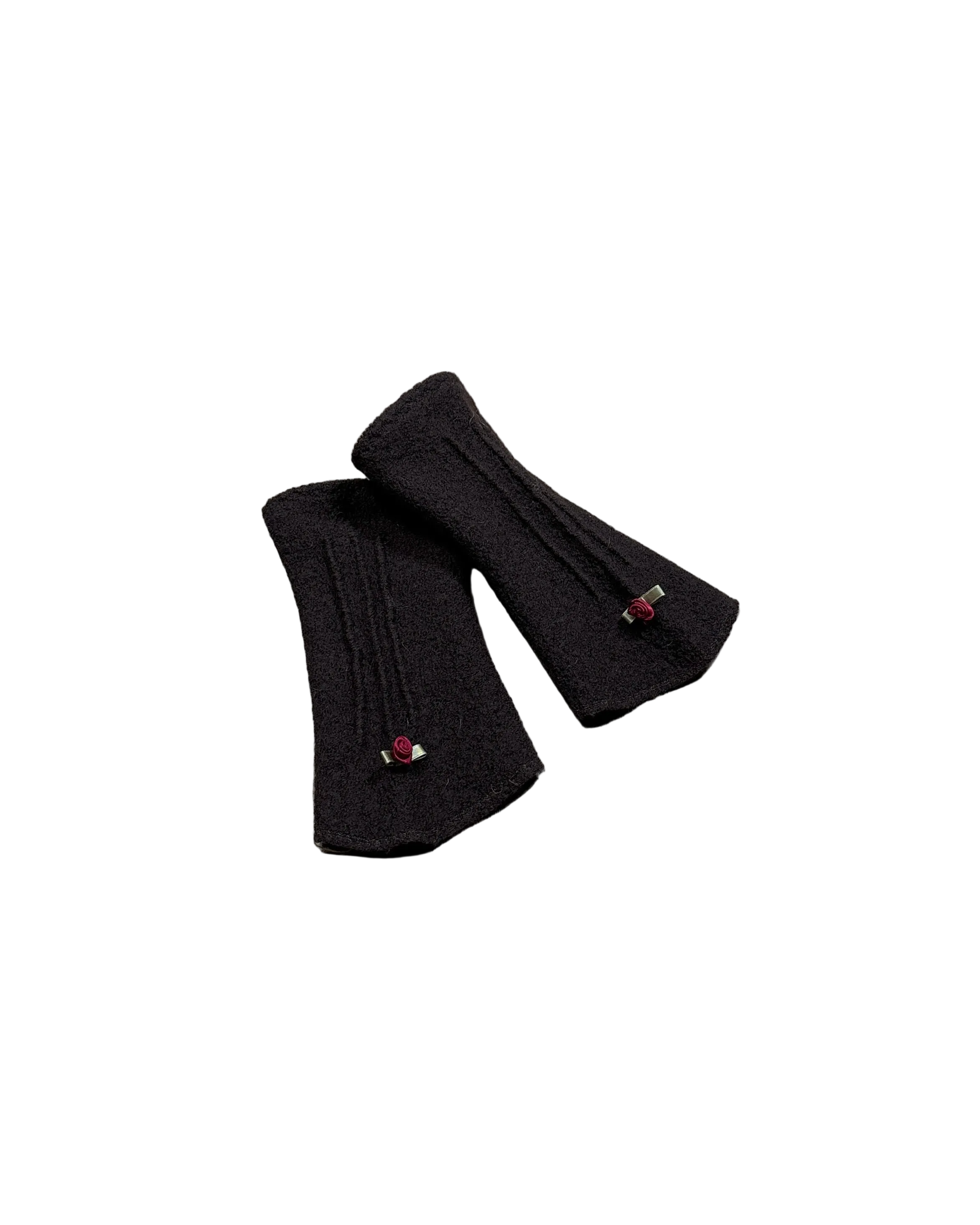 boiled wool pointed wristwarmers w rose