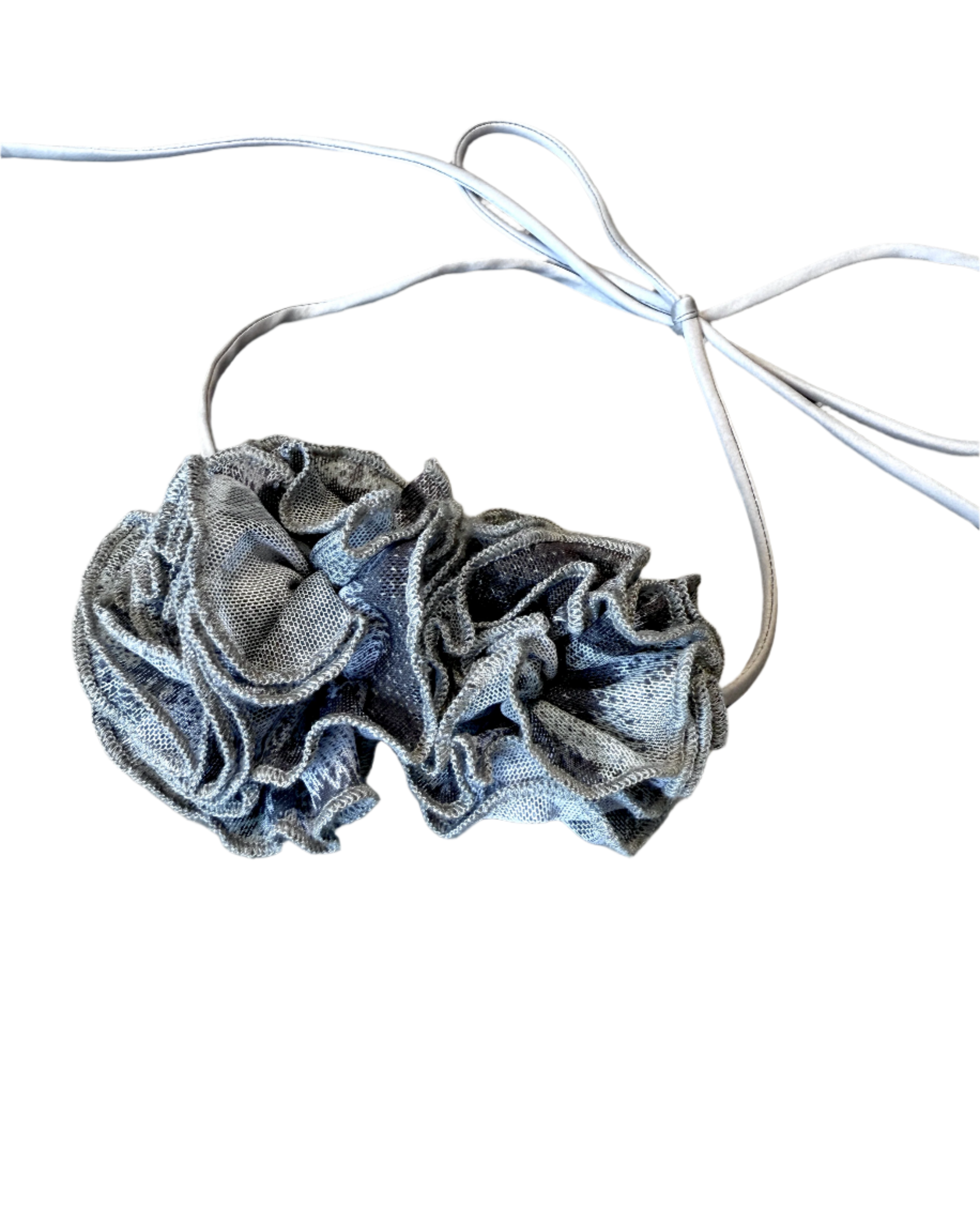 fabric flowers necklace