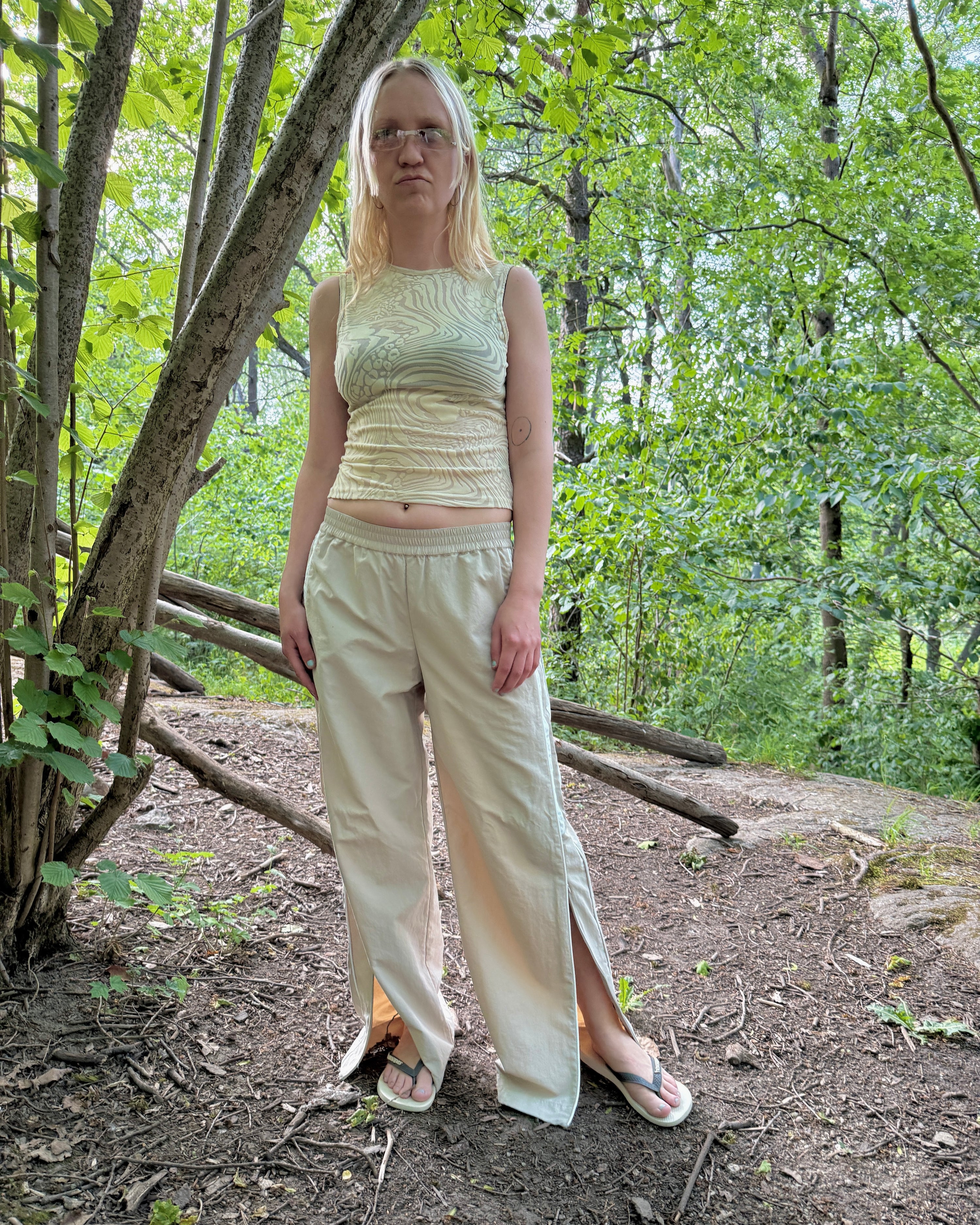 sporty trousers