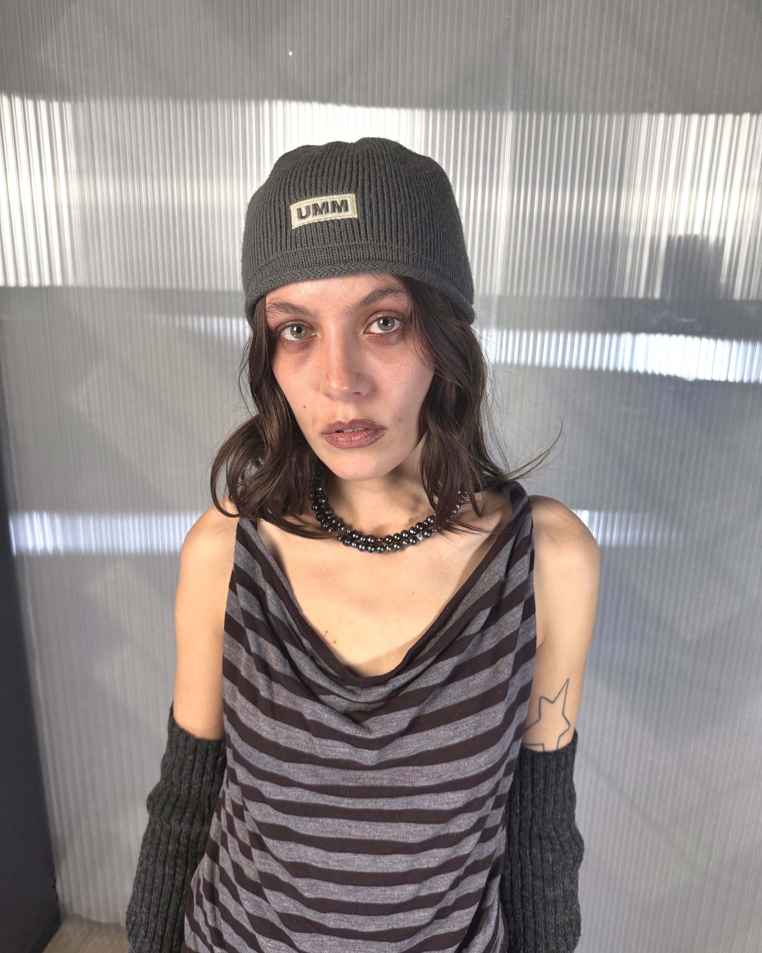 UMM wool blend short beanie