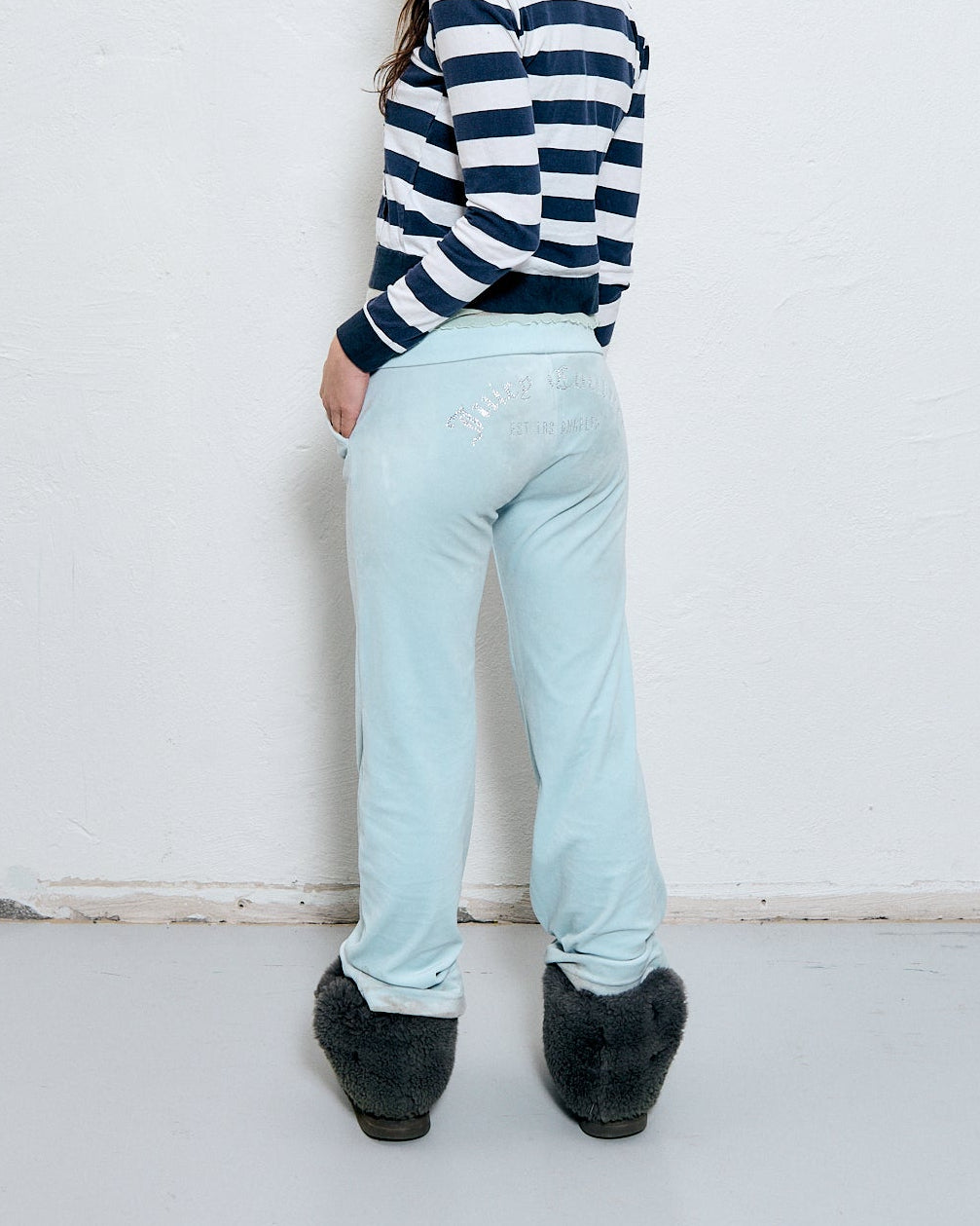 Juicy Couture soft velour sweatpants