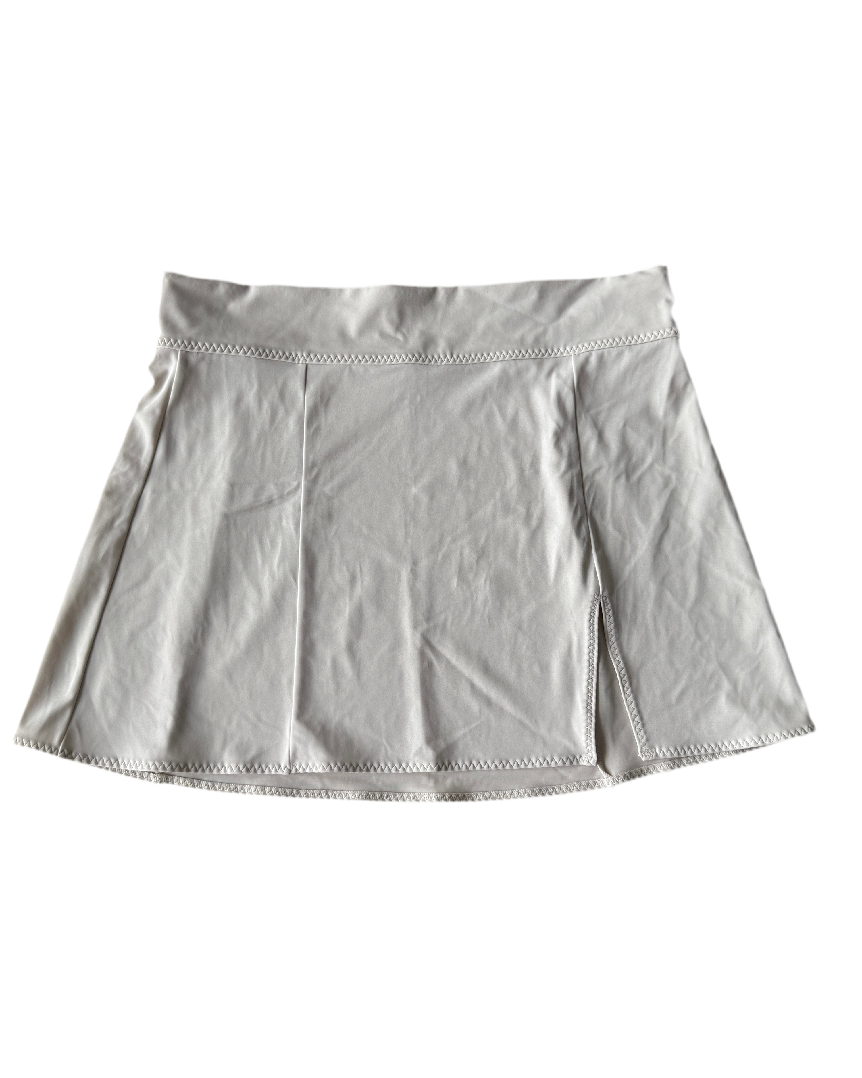 mini skirt w slit
