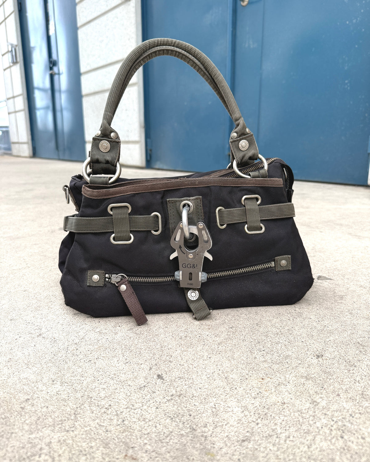 GGL square shoulder bag
