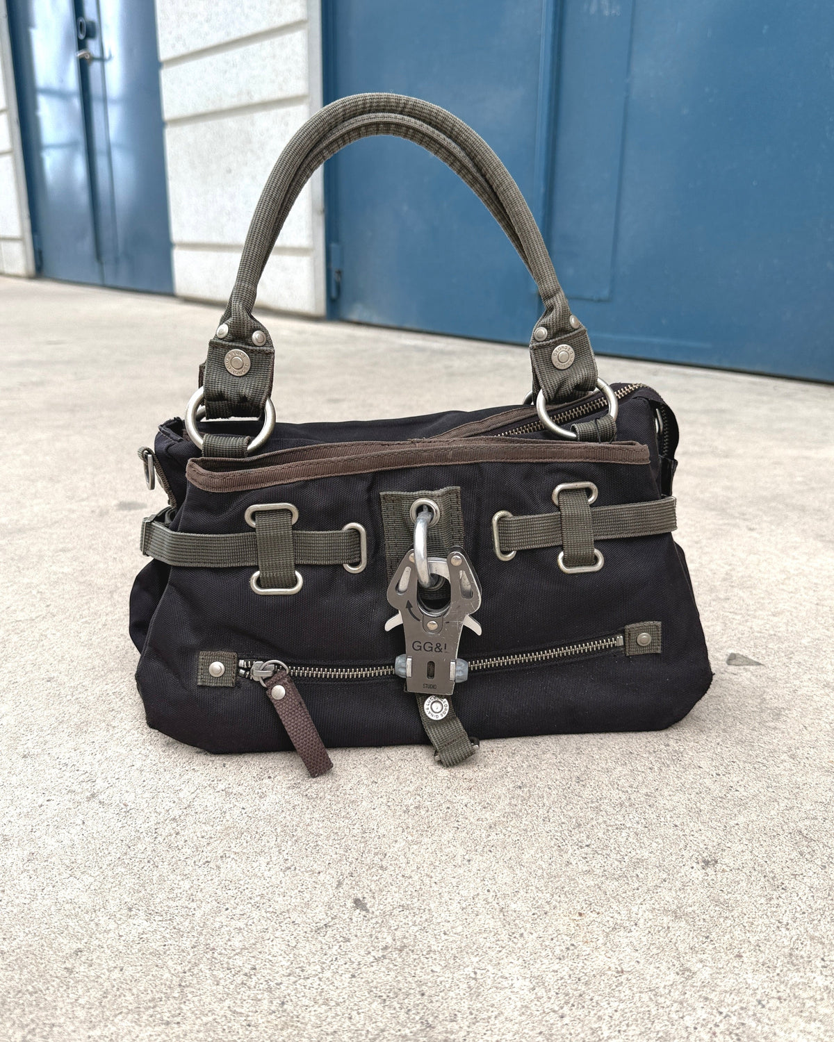 GGL square shoulder bag