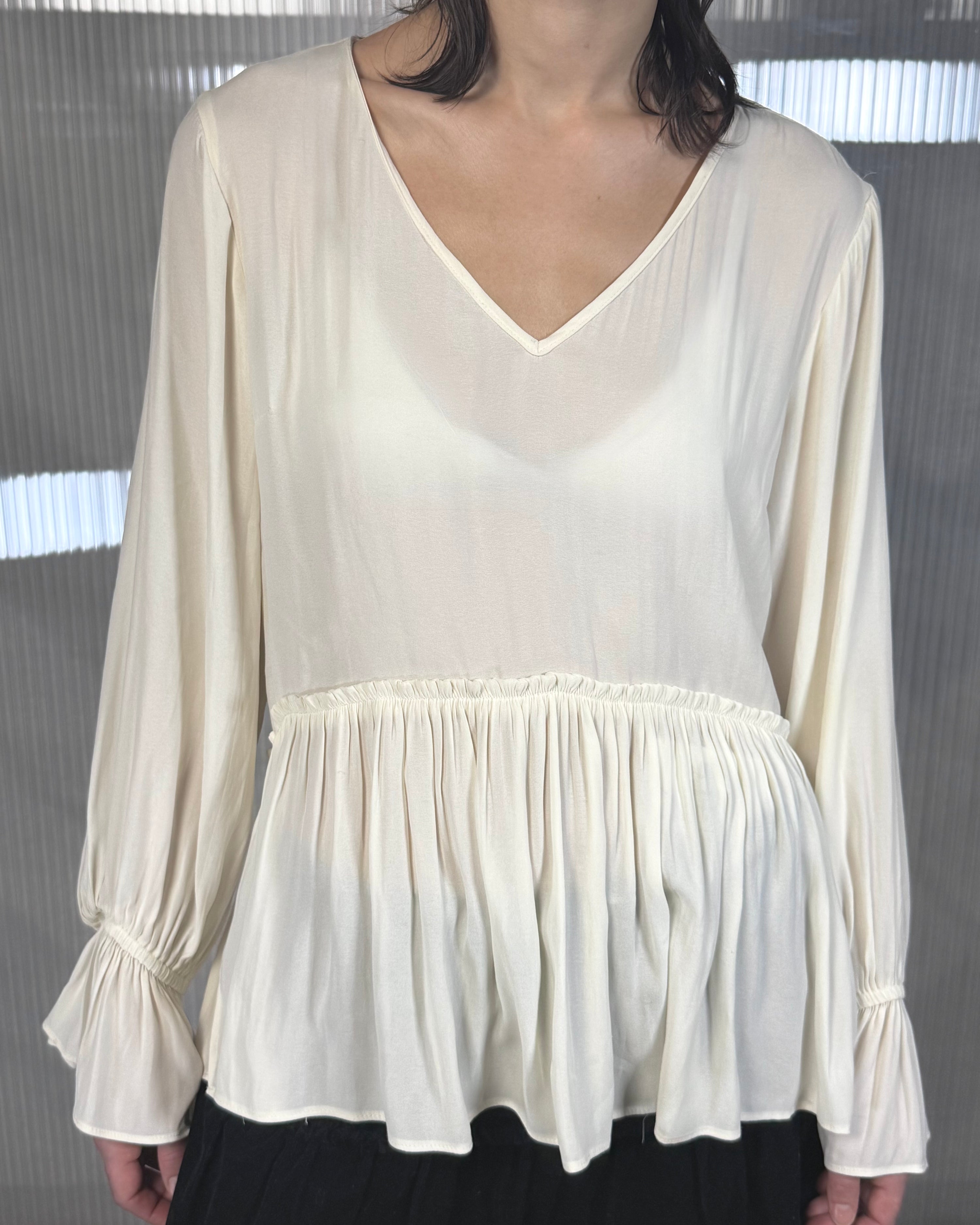 second female V neck peplum blouse