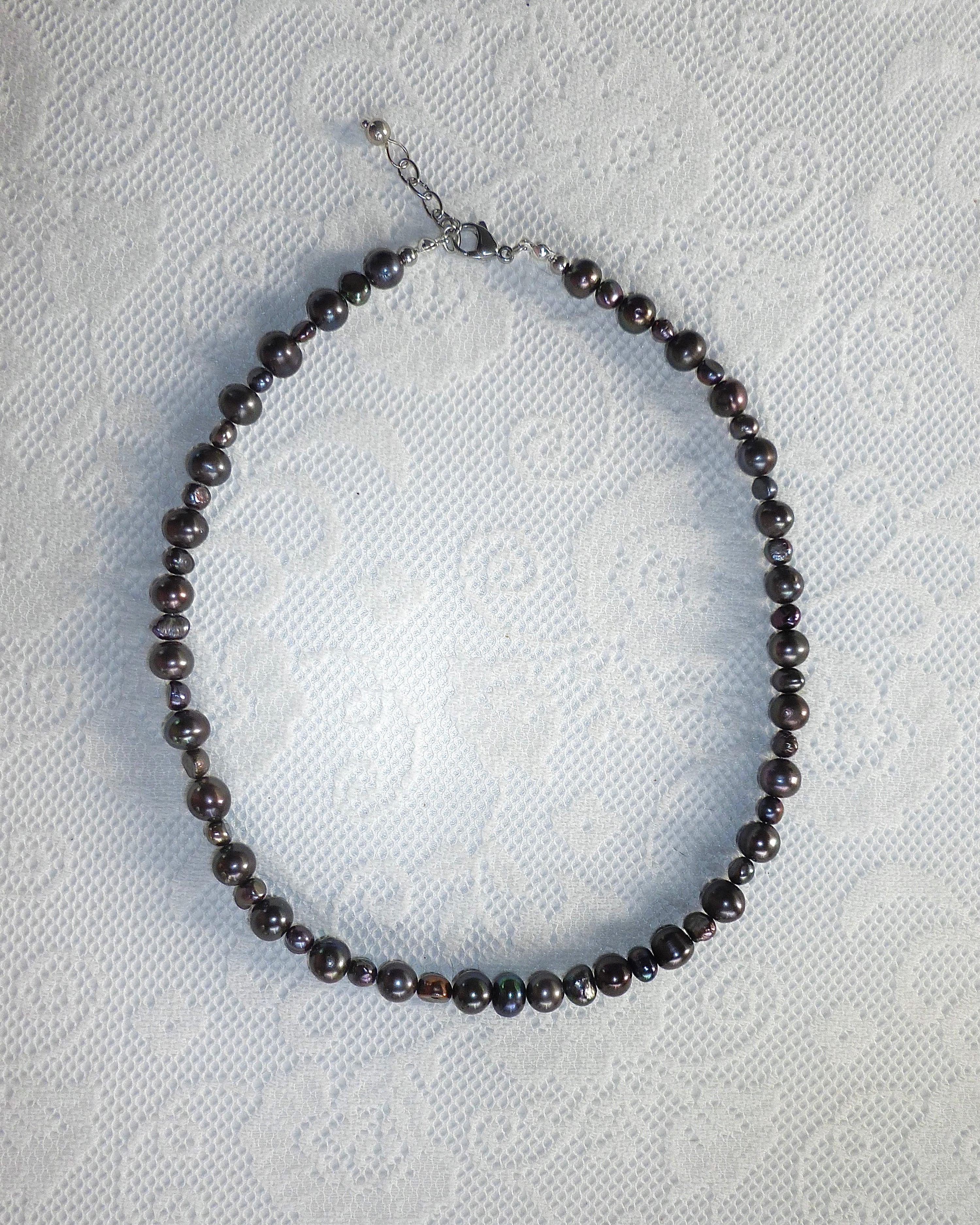 RE-MADE sweetwater iridescent small & big pearl necklace