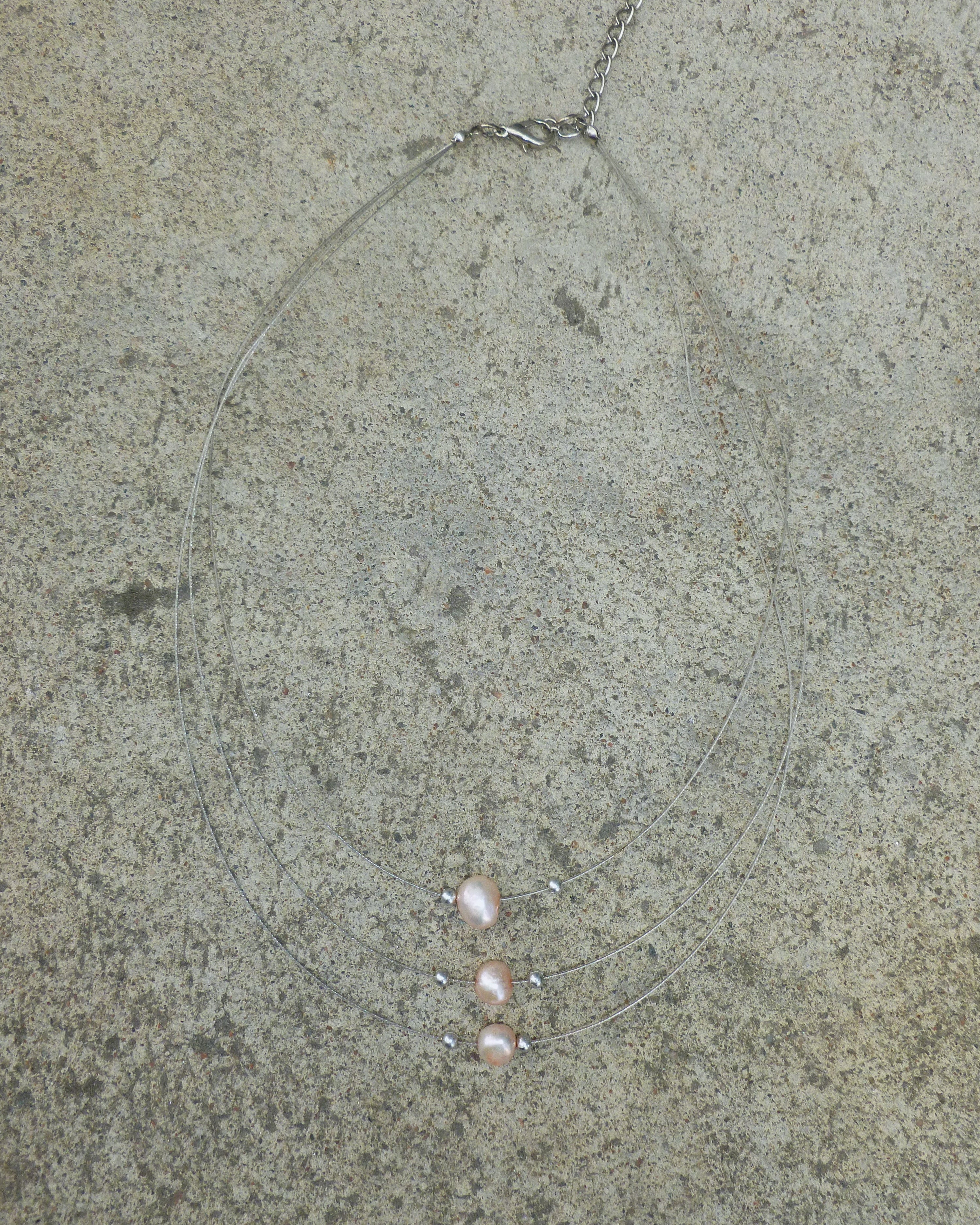 floating pearls necklace