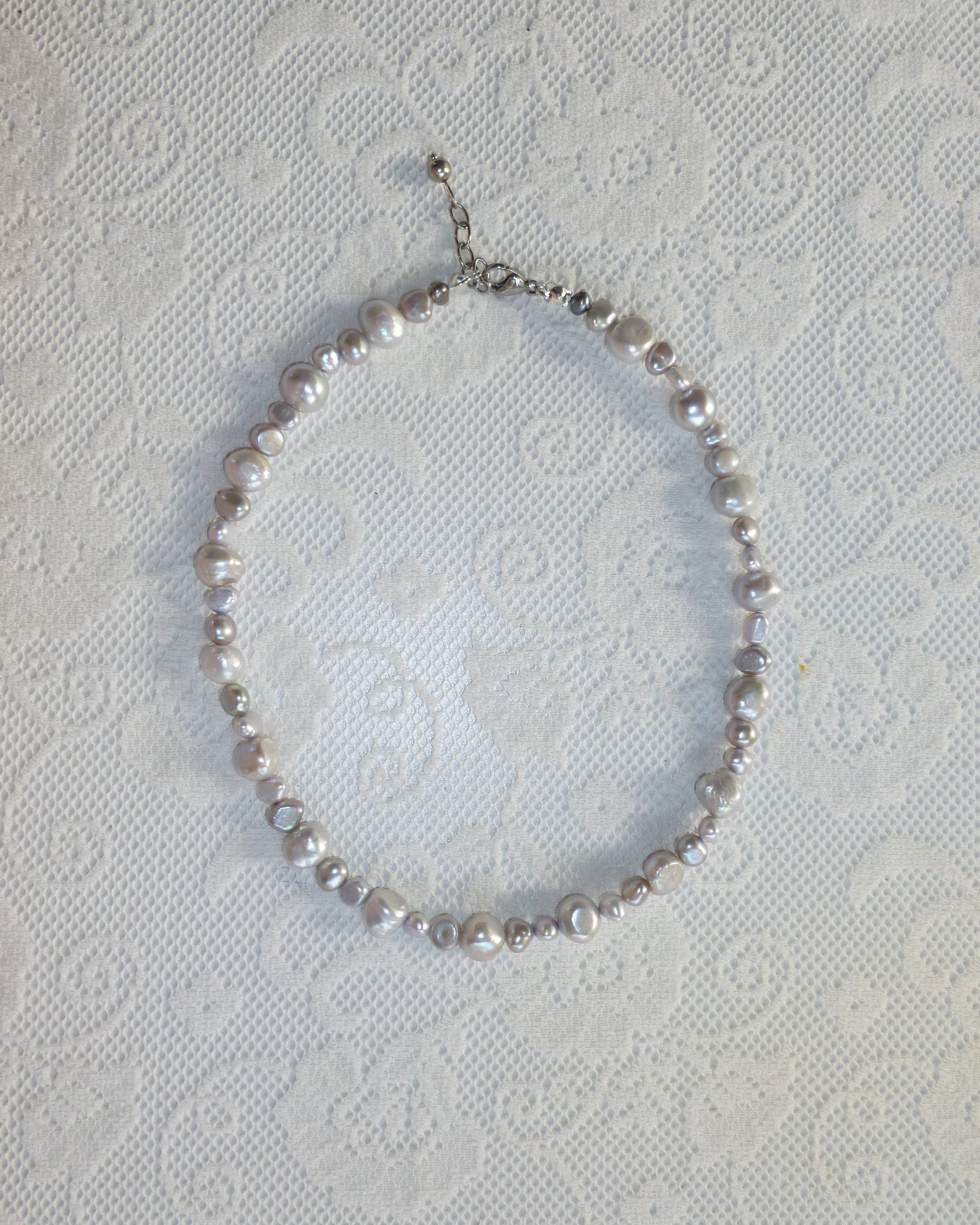 RE-MADE sweetwater iridescent small & big pearl necklace
