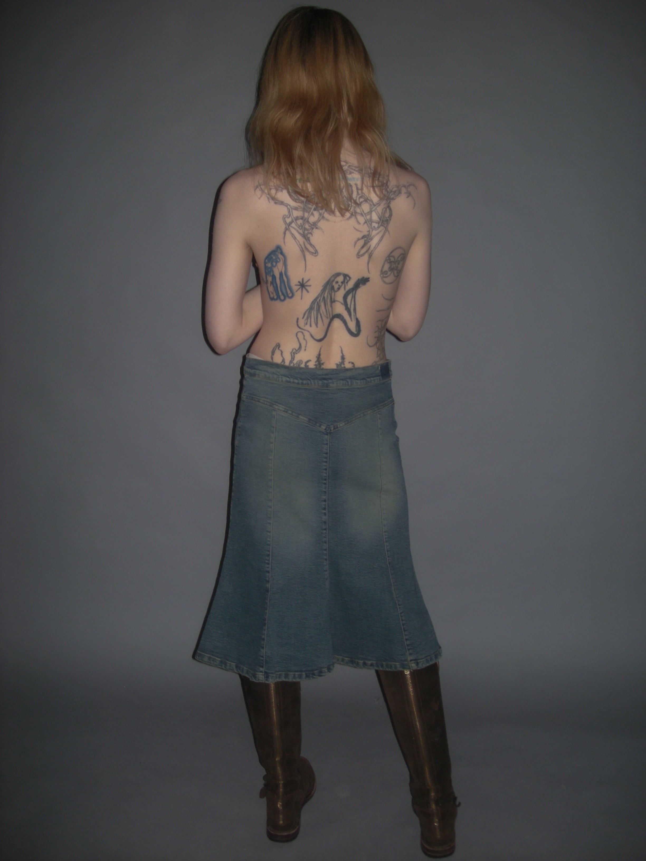 bell denim midi skirt