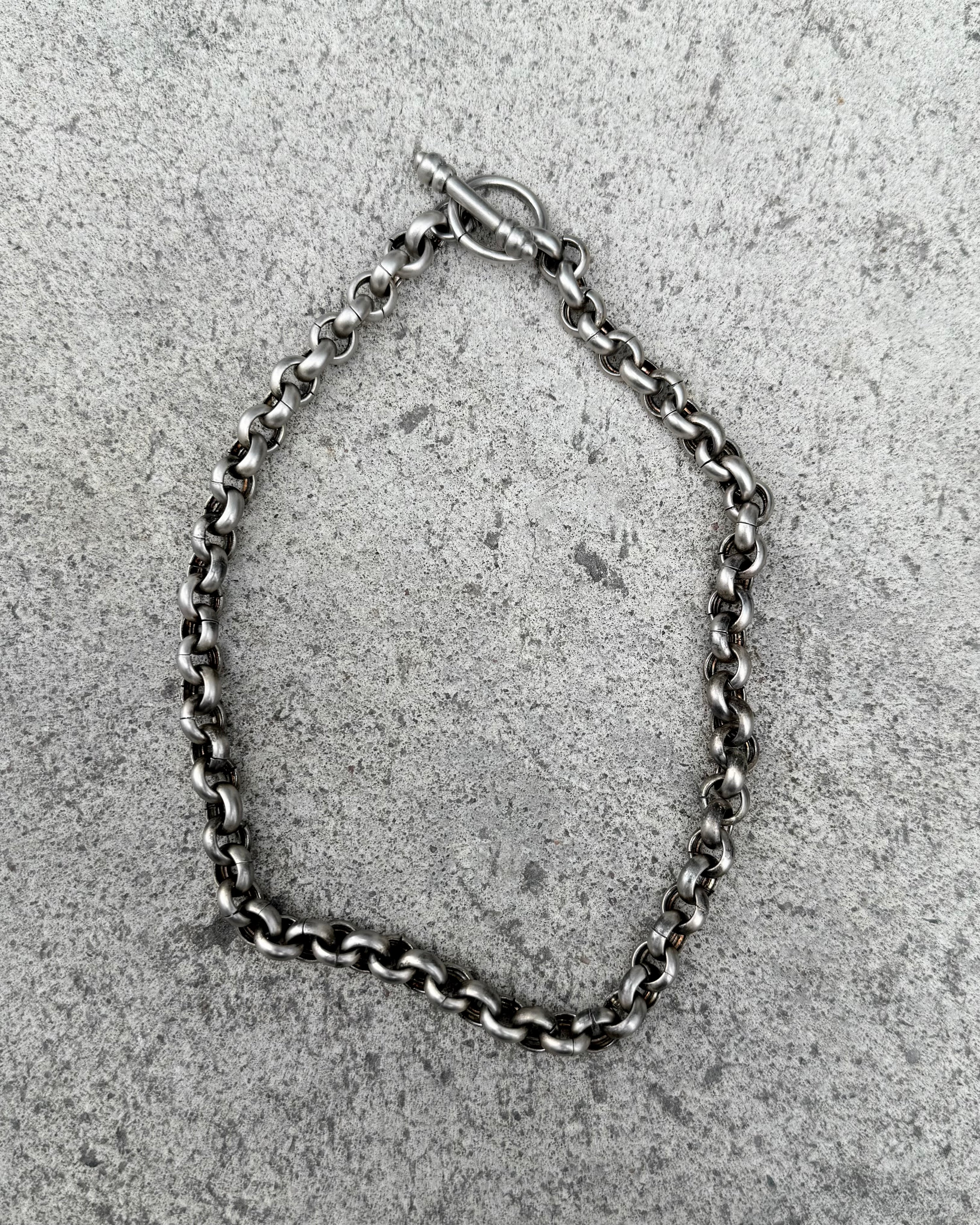 big chain necklace