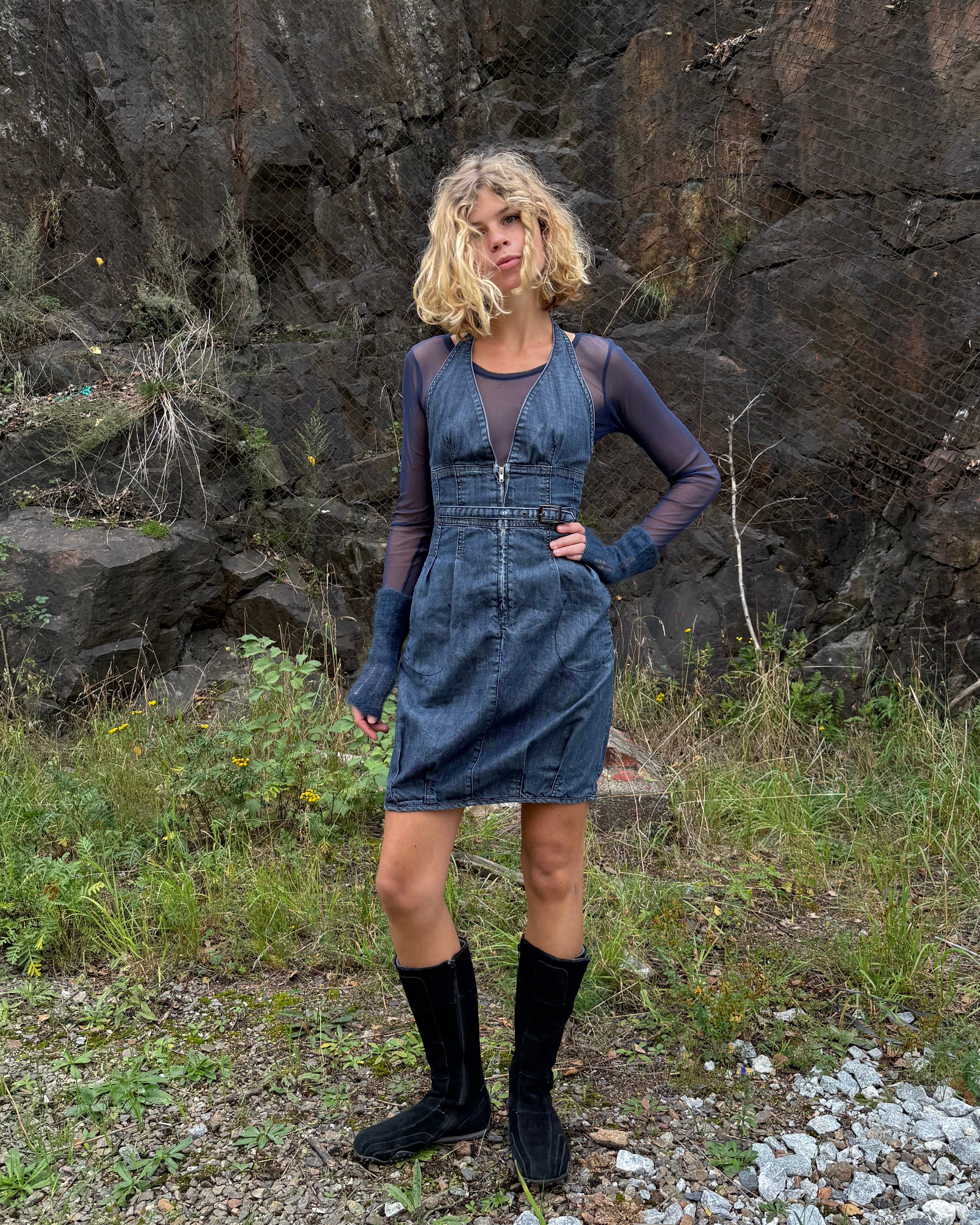 halterneck balloon denim dress