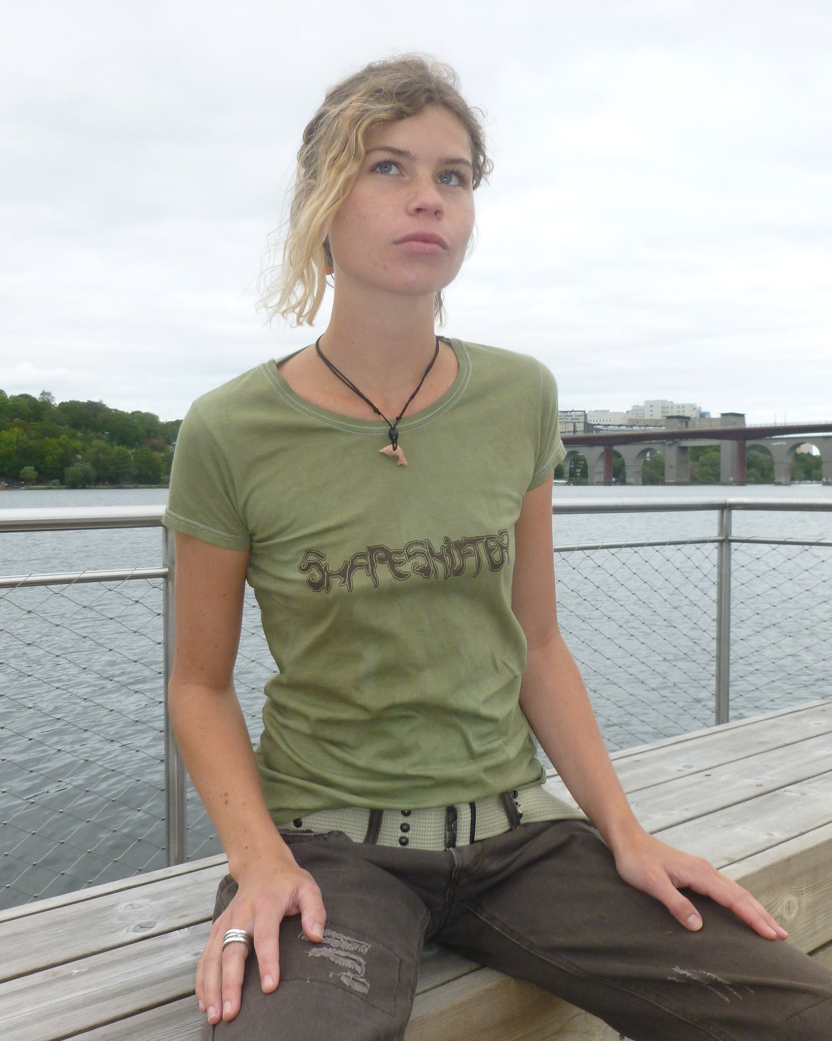 RE-MADE shapeshifter text logo fitted t-shirt