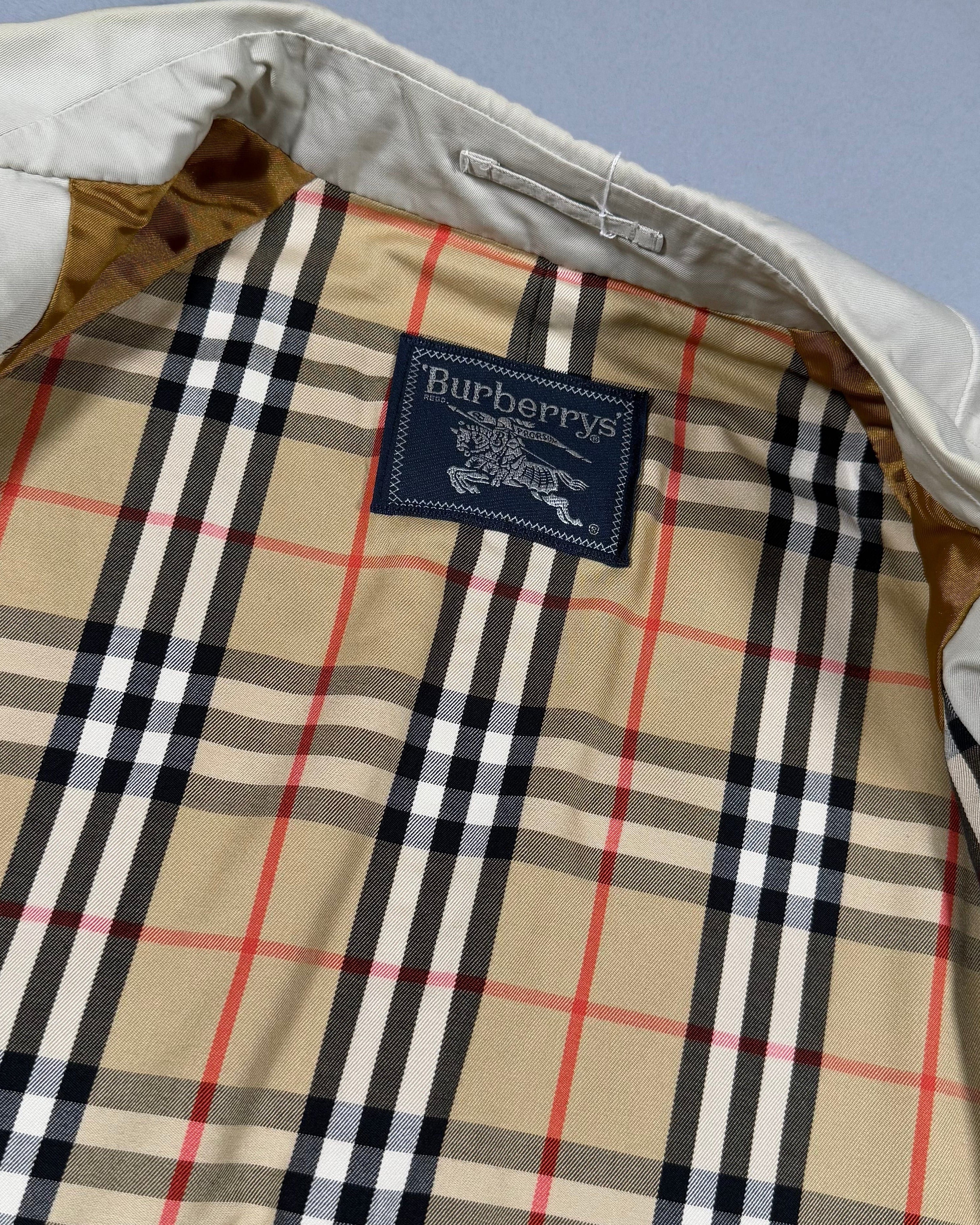 burberry trench coat