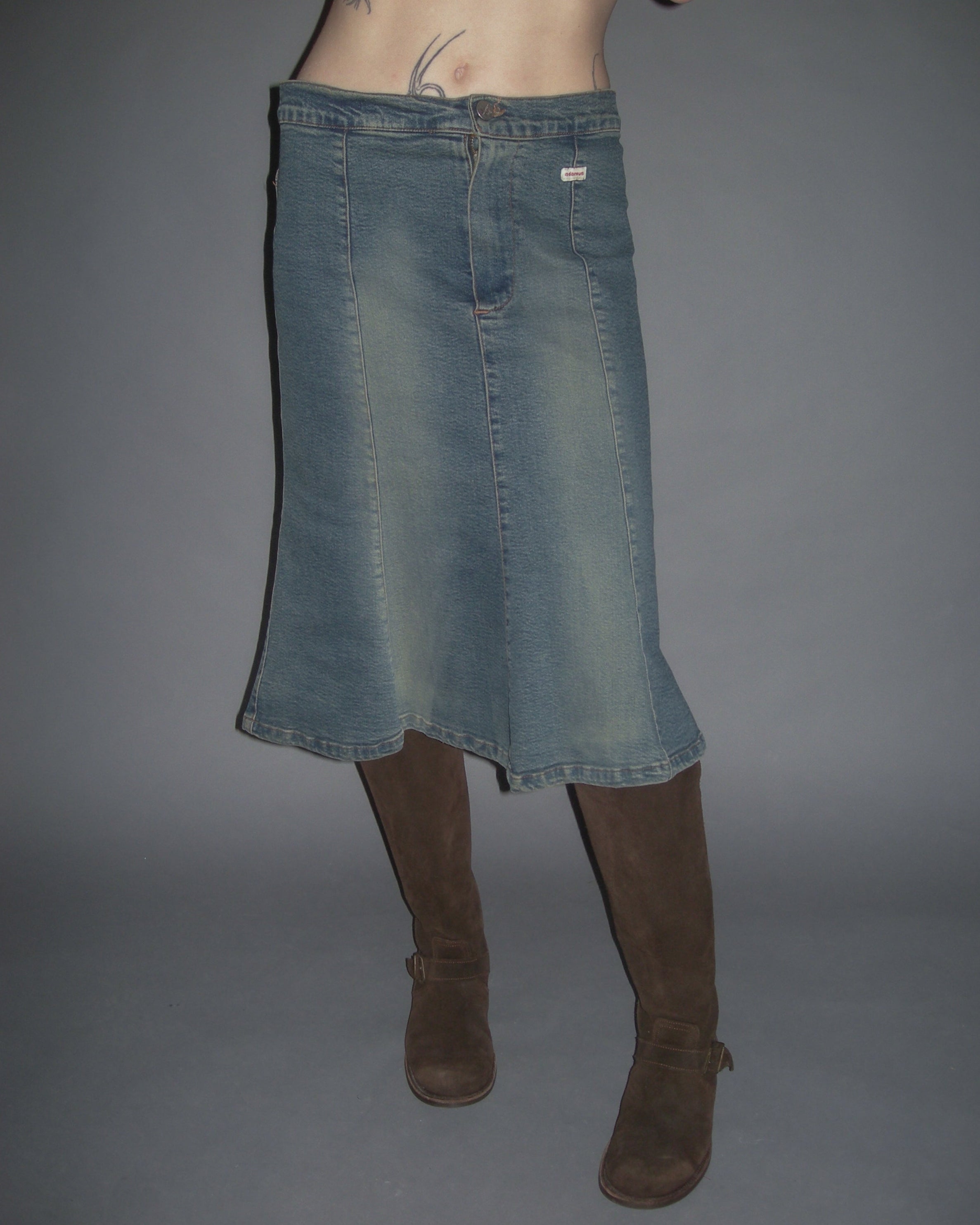 bell denim midi skirt